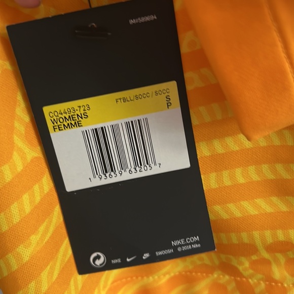 NWT Women’s Nike Long Sleeve GolKeeper Jersey, Size S - Picture 4 of 6